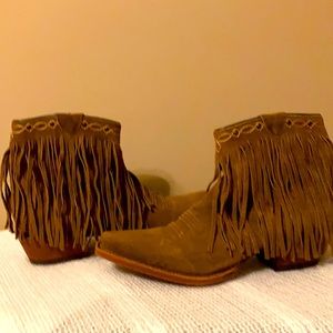 😍STUNNING NEW J.B DILLON BROWN SUEDE ANKLE BOOTS FRINGES SZ 6.5 NEW RETAIL $300
